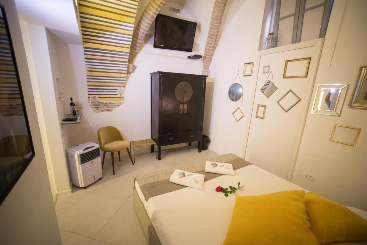 Little Italy Hostel Ex Chiesa S Donato بيرودجا المظهر الخارجي الصورة